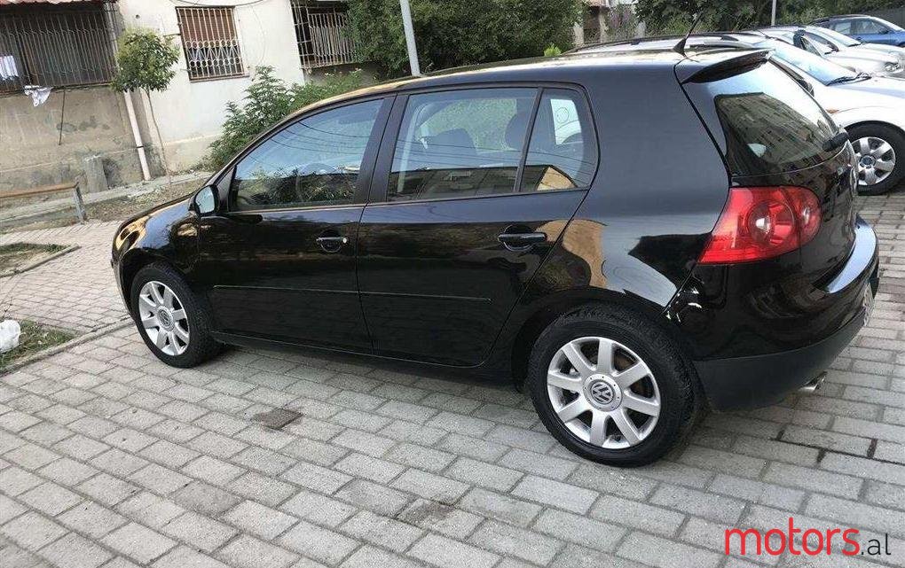 2007' Volkswagen Golf photo #1