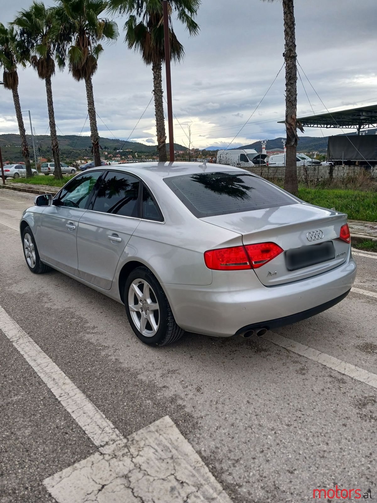 2010' Audi A4 photo #4