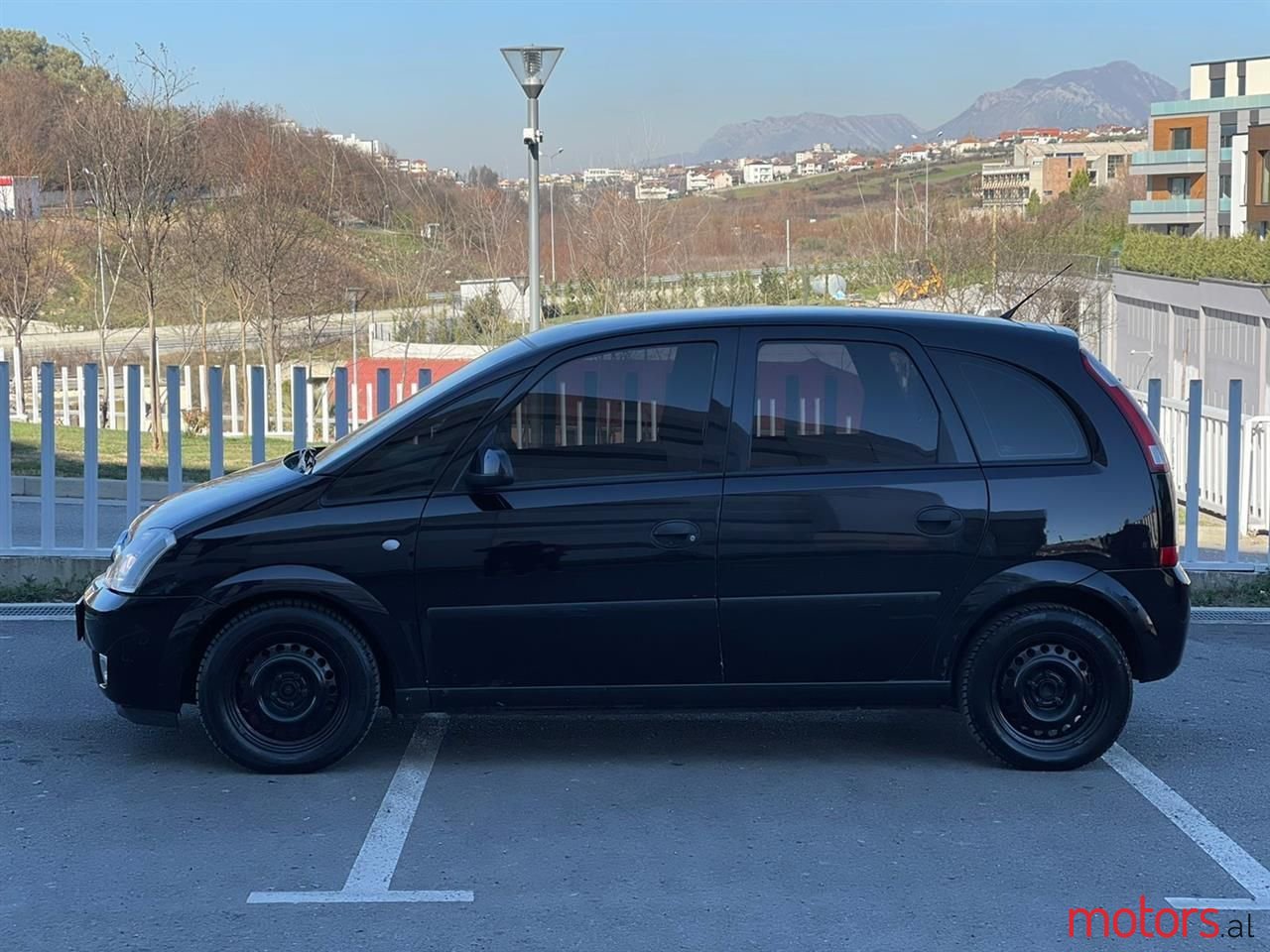 2004' Opel Meriva photo #1