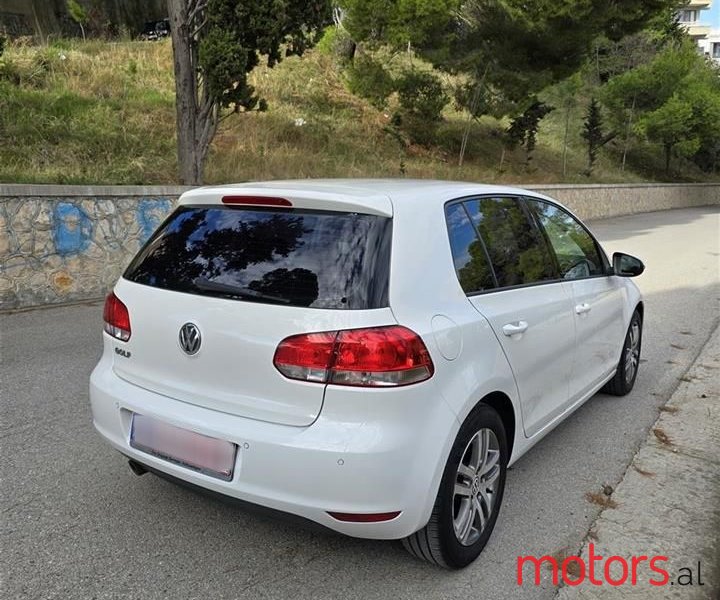 2012' Volkswagen Golf photo #4