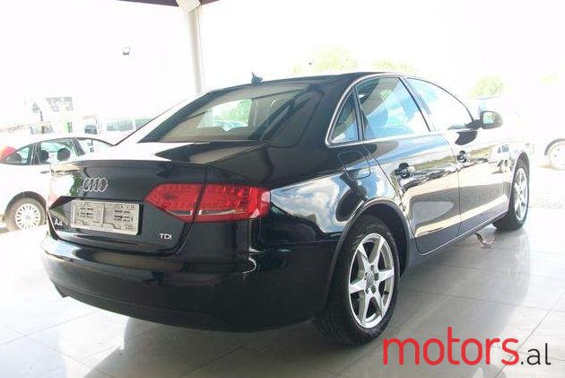 2011' Audi A4 photo #1