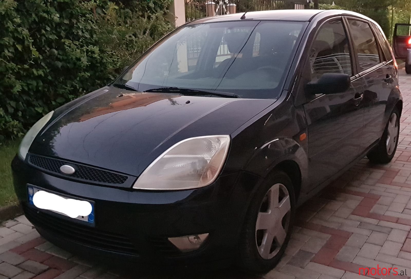 2004' Ford Fiesta photo #1