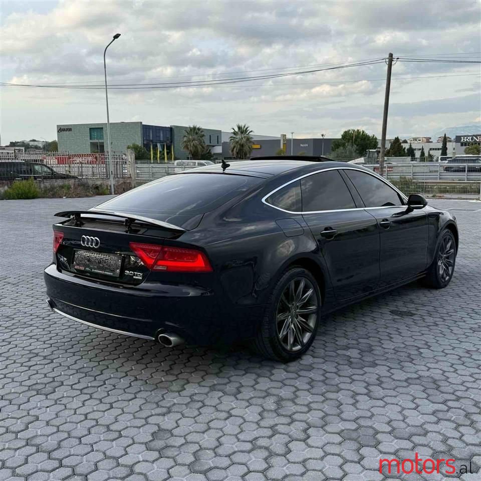 2014' Audi A7 photo #5