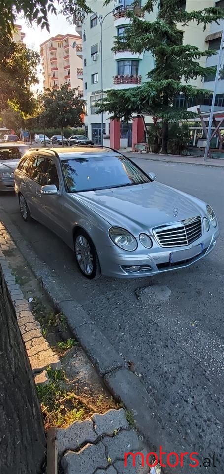 2007' Mercedes-Benz E 220 photo #5