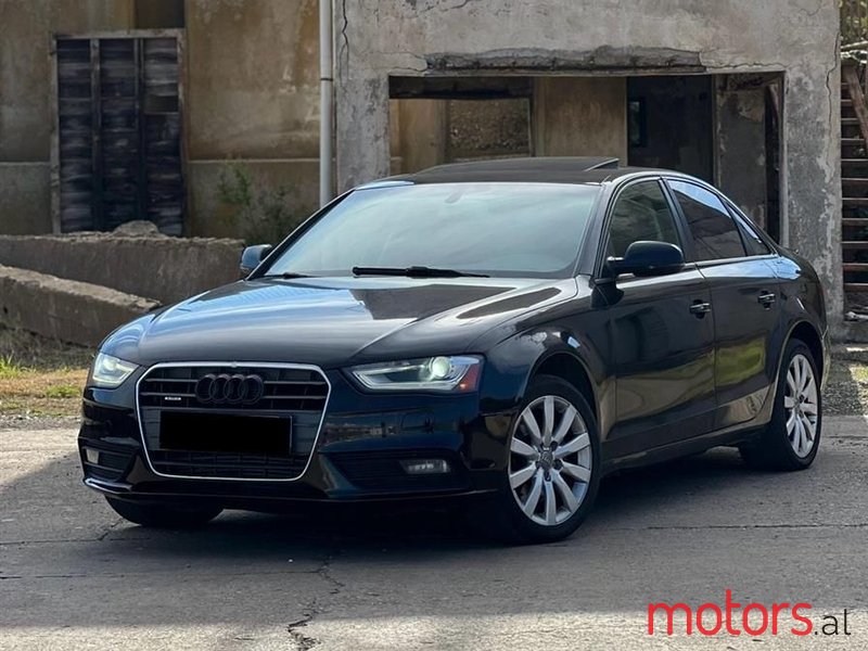 2012' Audi A4 photo #1