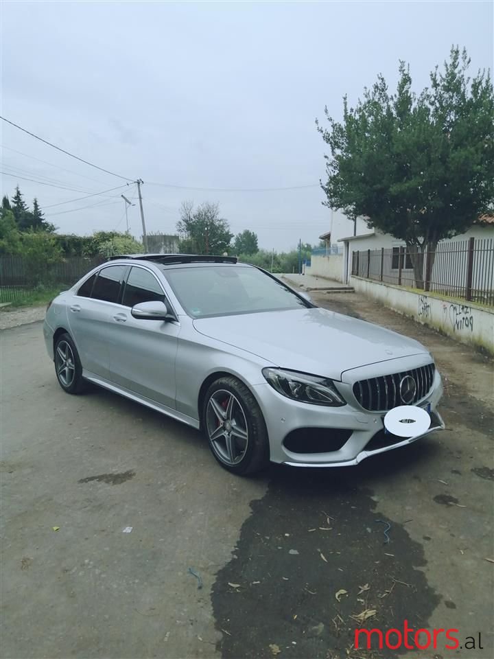 2015' Mercedes-Benz C 250 photo #5