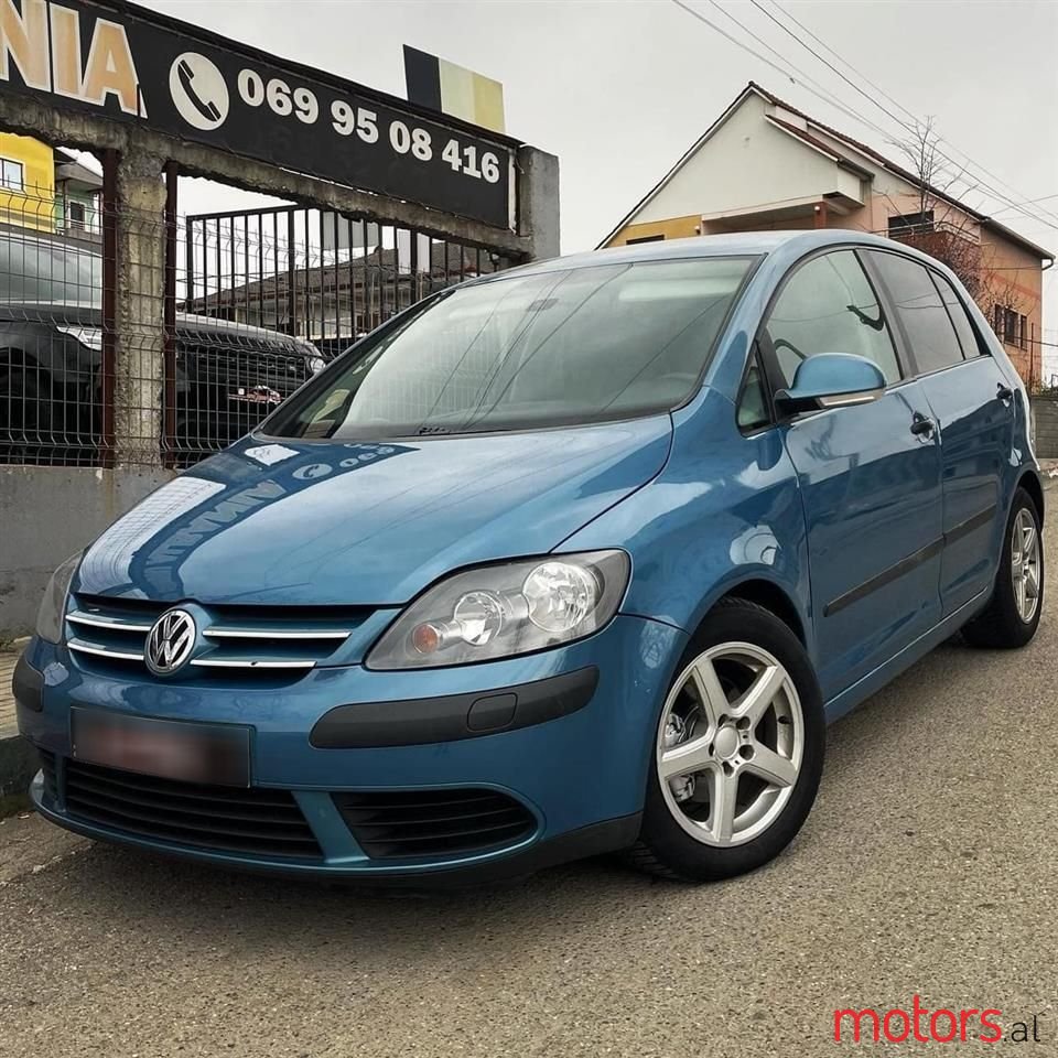 2007' Volkswagen Golf Plus photo #2