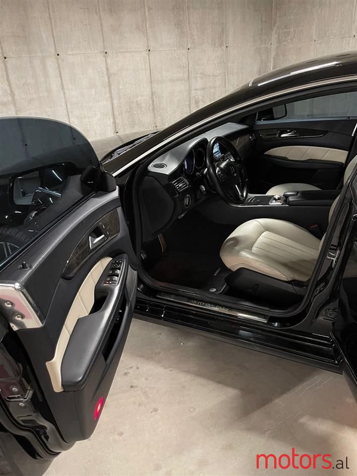 2010' Mercedes-Benz CLS 350 photo #2