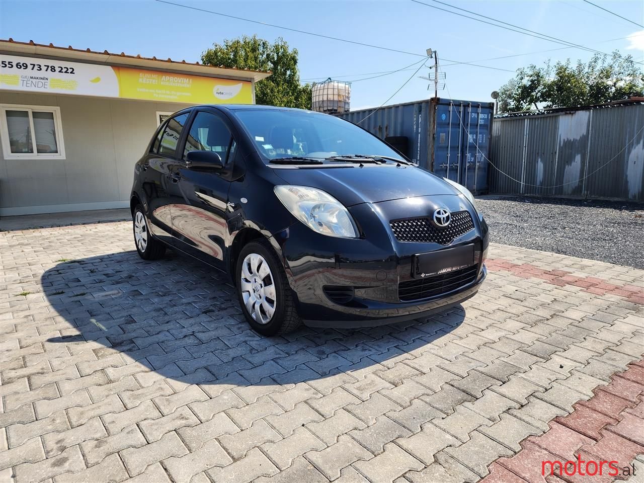 2007' Toyota Yaris photo #3