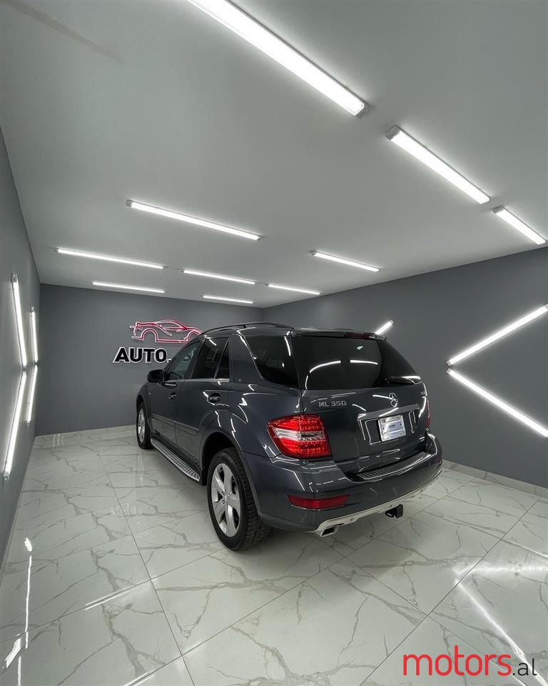 2010' Mercedes-Benz ML 350 photo #5