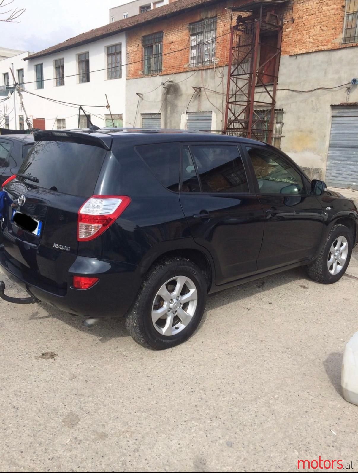 2011' Toyota RAV4 photo #3