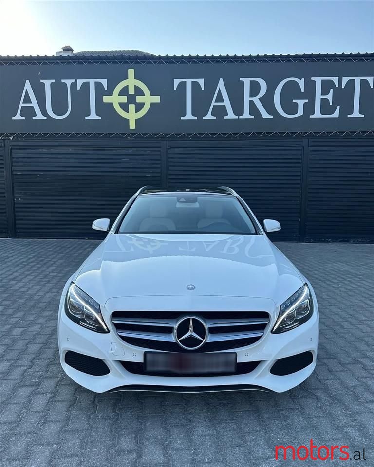 2014' Mercedes-Benz C 220 photo #2