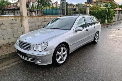 2005' Mercedes-Benz C 220 for sale Tirane, Albania