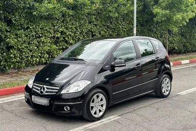 2010' Mercedes-Benz A 180