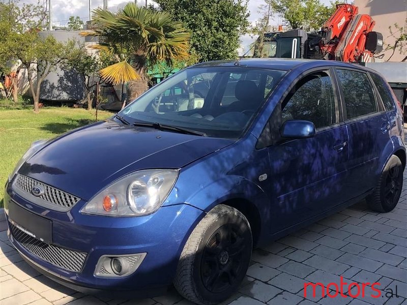 2008' Ford Fiesta photo #3