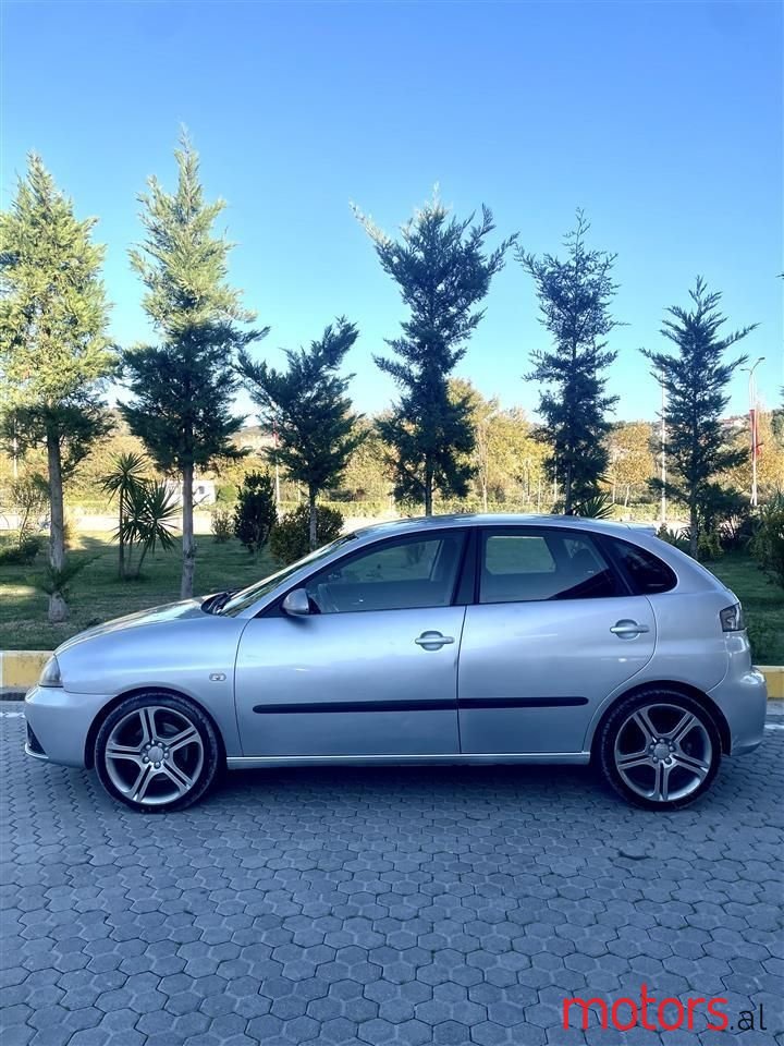 2008' SEAT Ibiza photo #3