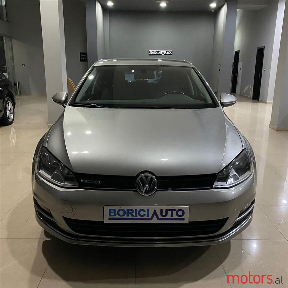 2015' Volkswagen Golf photo #2