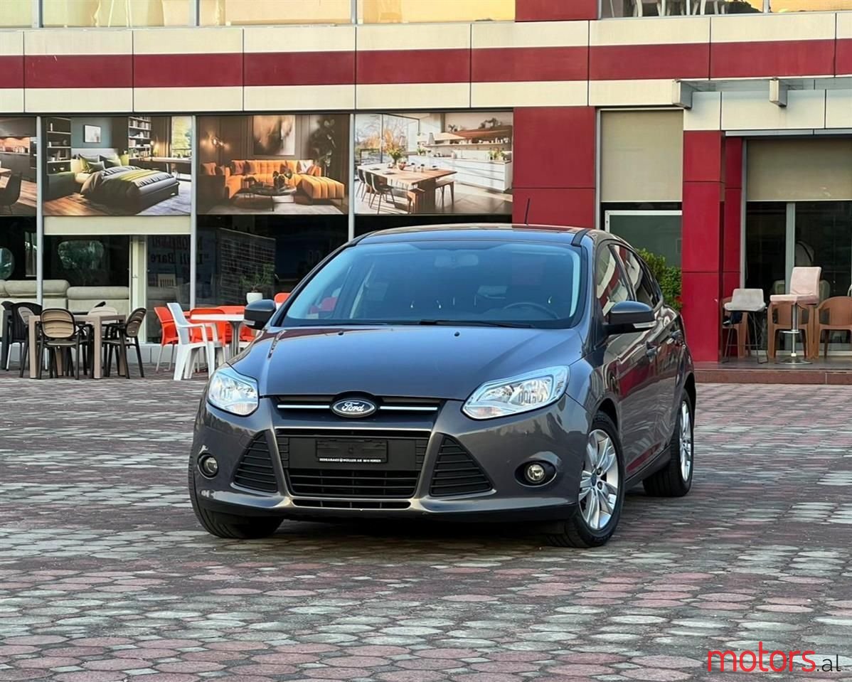 2011' Ford Focus photo #1