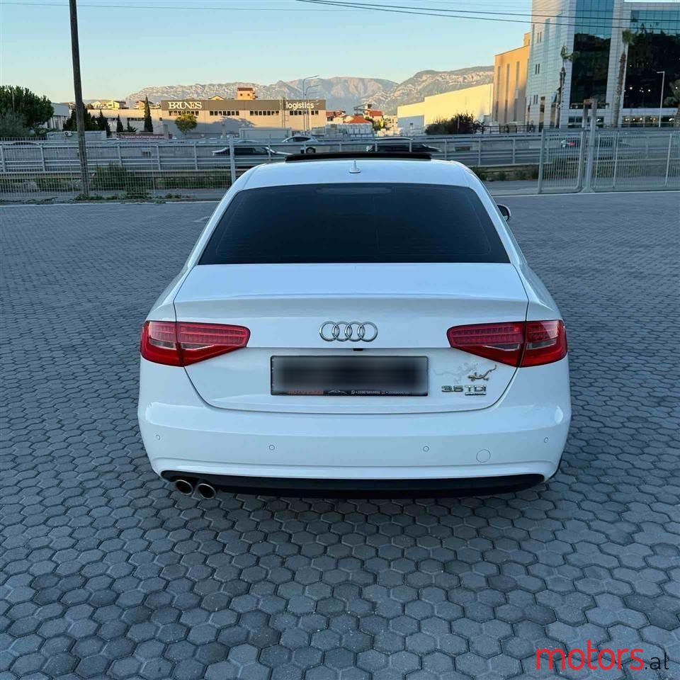 2014' Audi A4 photo #5