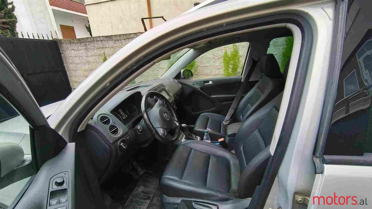 2013' Volkswagen Tiguan photo #4