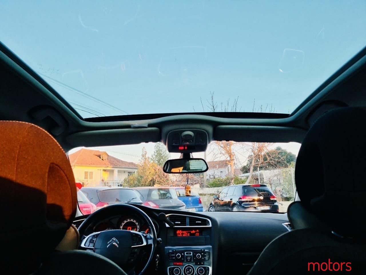 2013' Citroen C4 photo #3