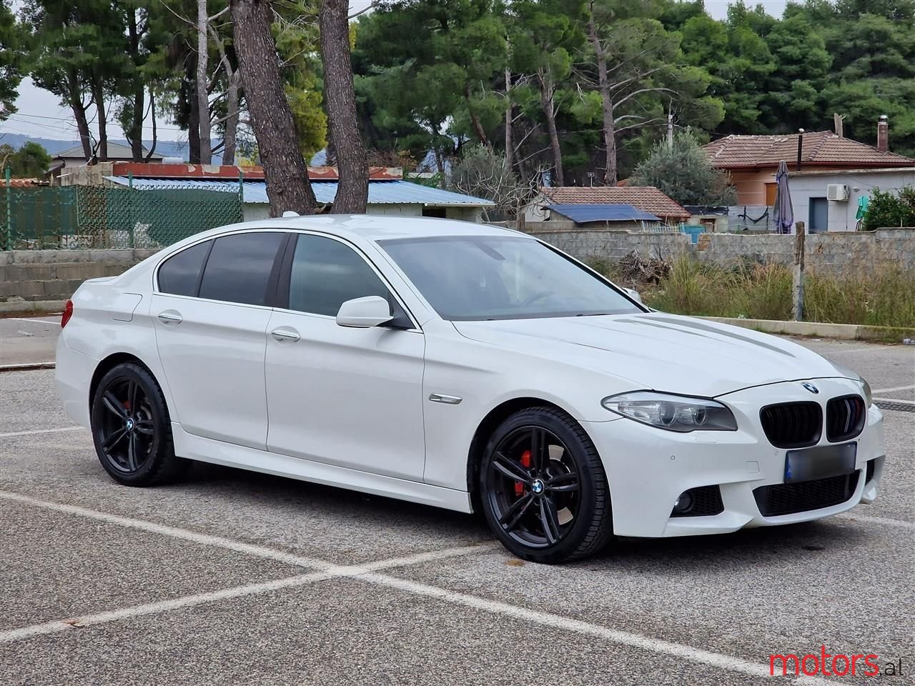 2012' BMW 530 photo #2