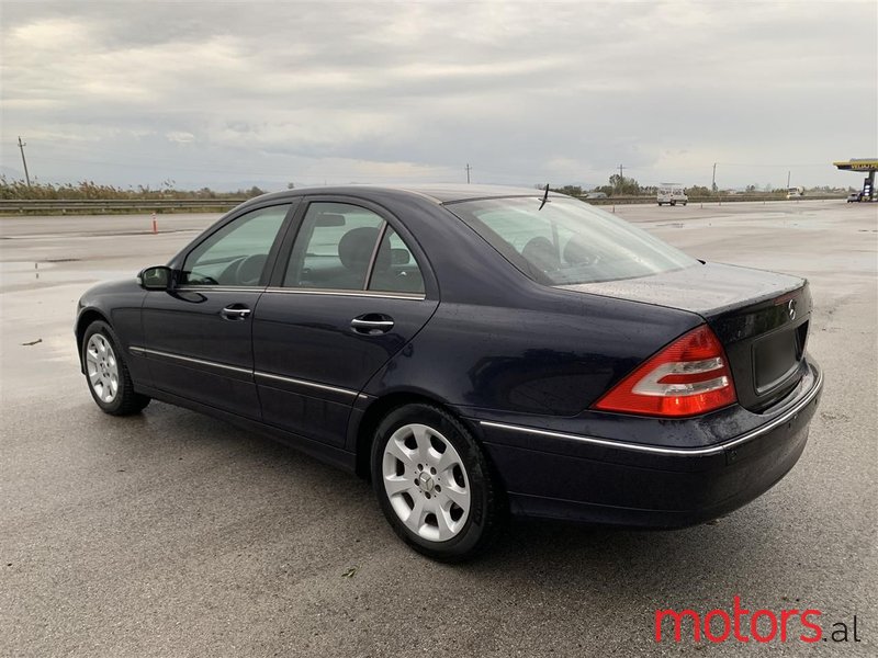 2006' Mercedes-Benz C 220 photo #4