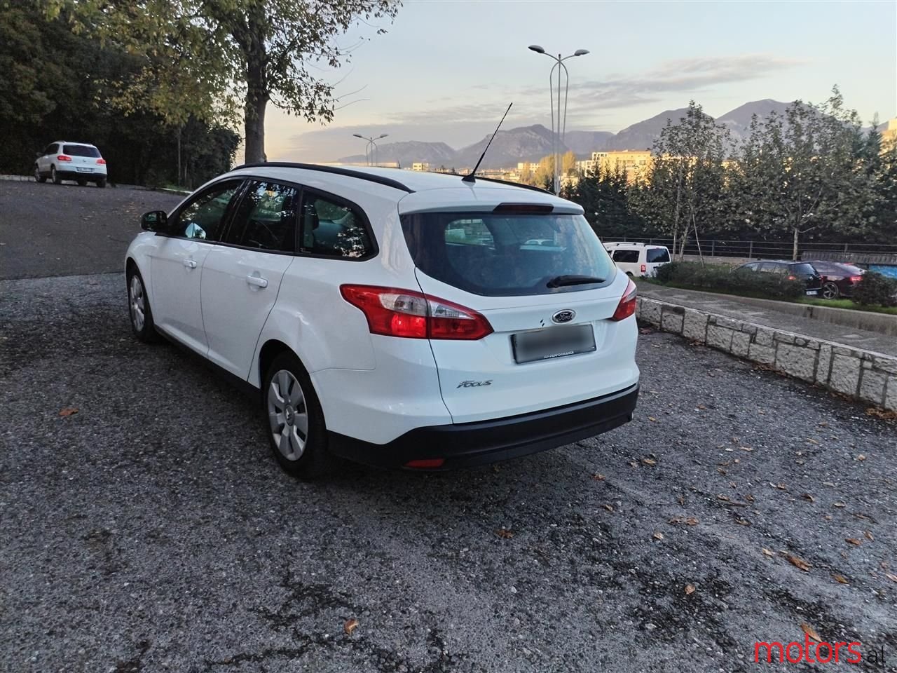 2013' Ford Focus photo #5