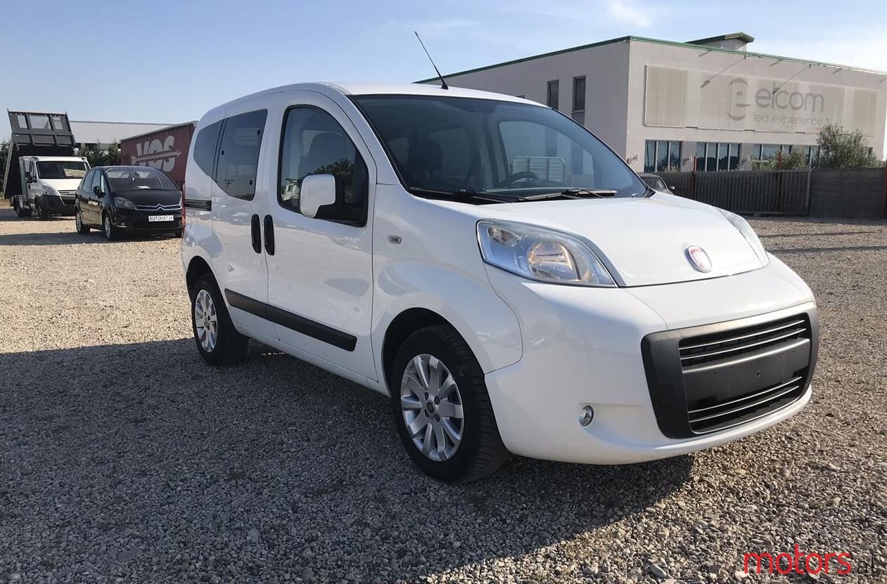 2011' Fiat QUBO photo #1