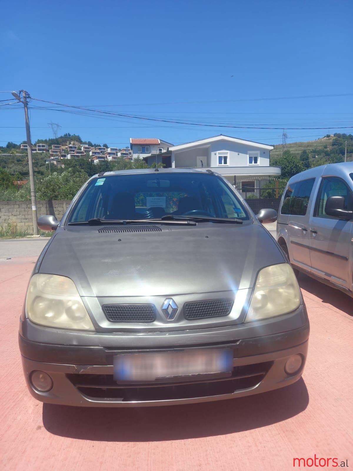 2002' Renault Scenic photo #1