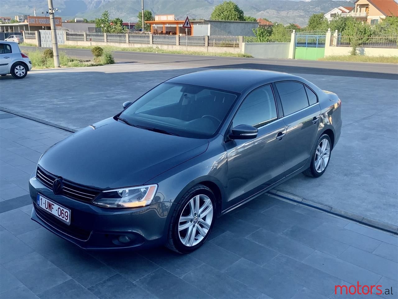 2011' Volkswagen Jetta photo #1