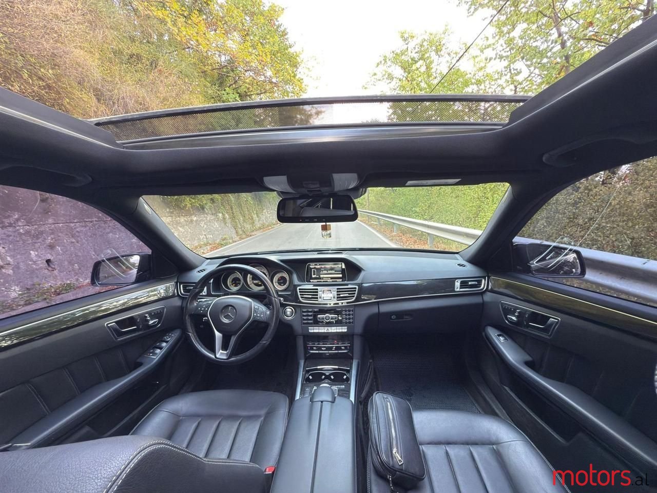 2014' Mercedes-Benz E 250 photo #2