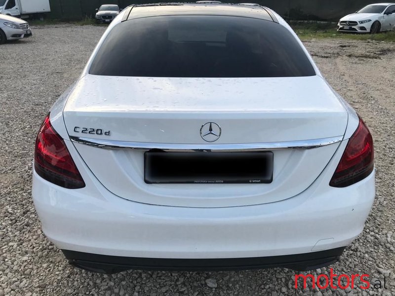 2019' Mercedes-Benz C 220 photo #5