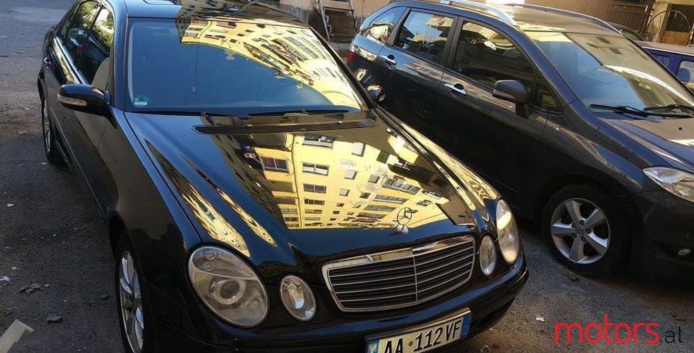 2005' Mercedes-Benz E 200 photo #1