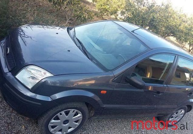 2004' Ford Fusion photo #1