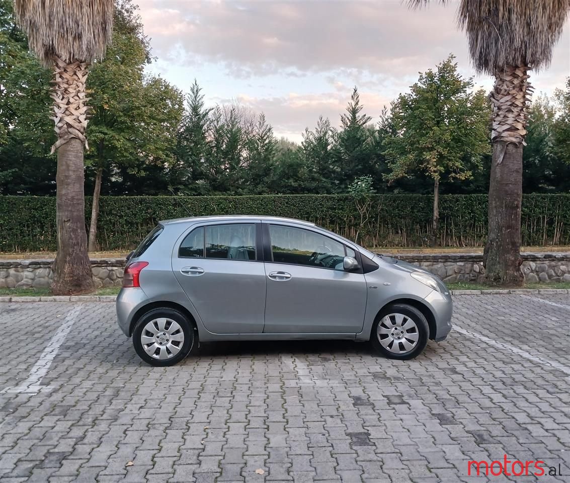 2007' Toyota Yaris photo #5