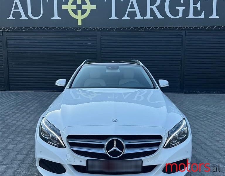 2014' Mercedes-Benz C 220 photo #2