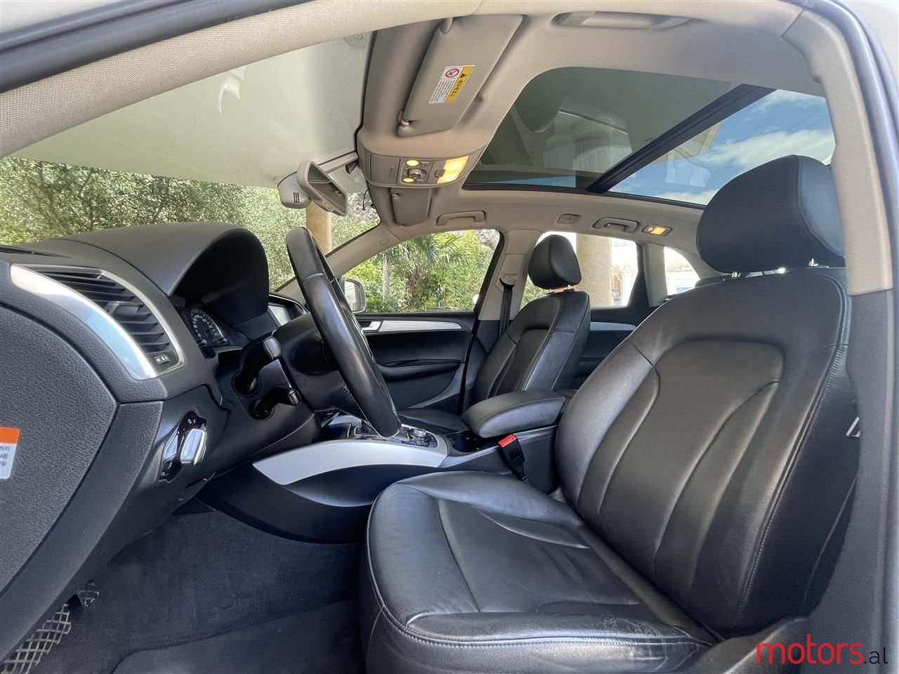 2011' Audi Q5 photo #4