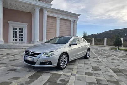 2011' Volkswagen Passat