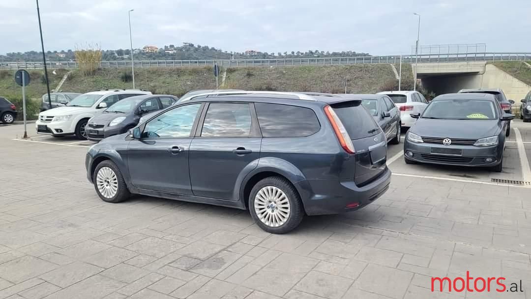 2009' Ford Focus photo #6