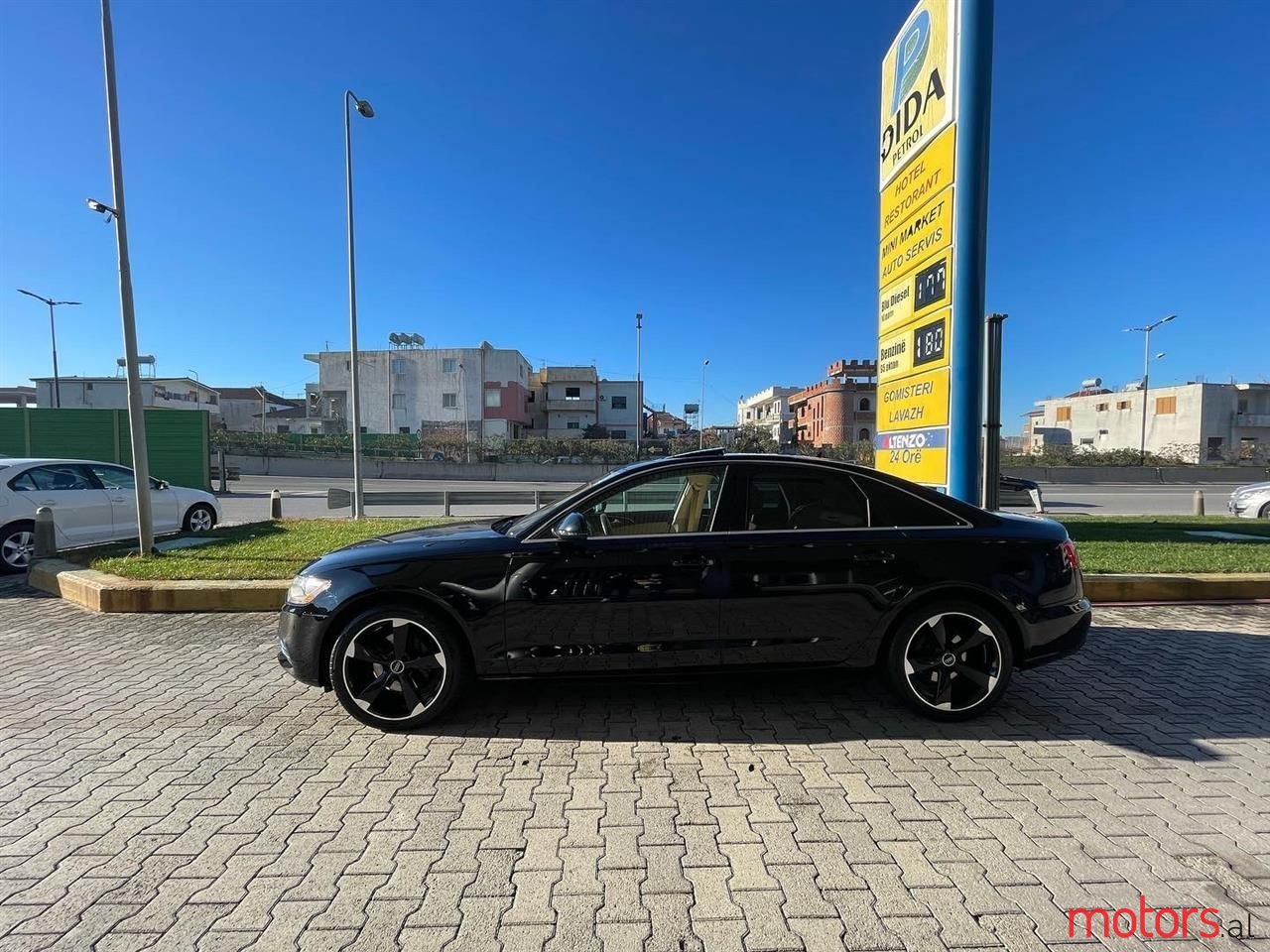 2012' Audi A6 photo #4