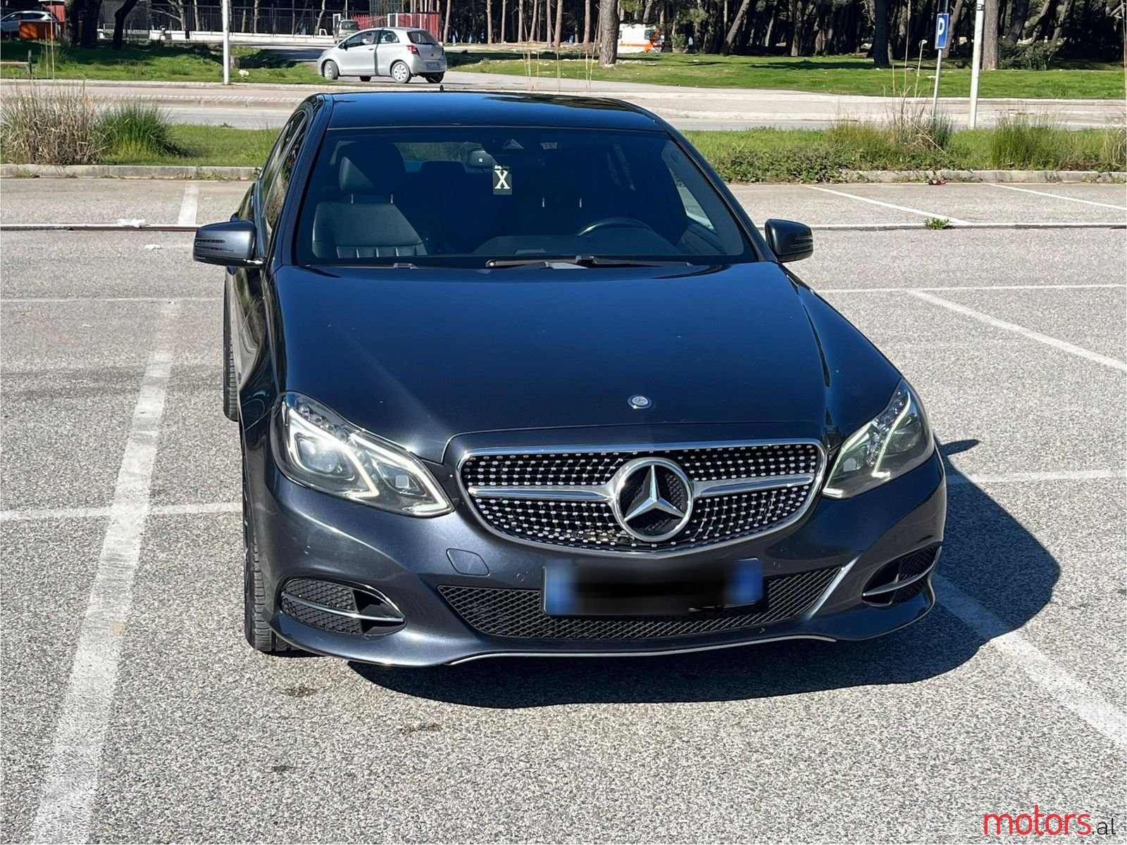 2016' Mercedes-Benz E 220 photo #2