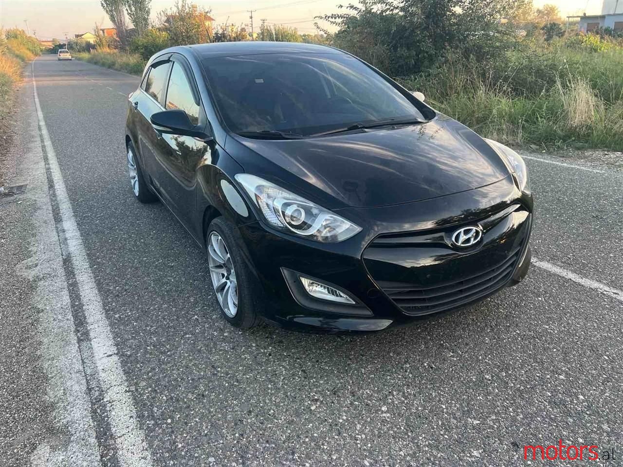 2012' Hyundai i30 photo #3