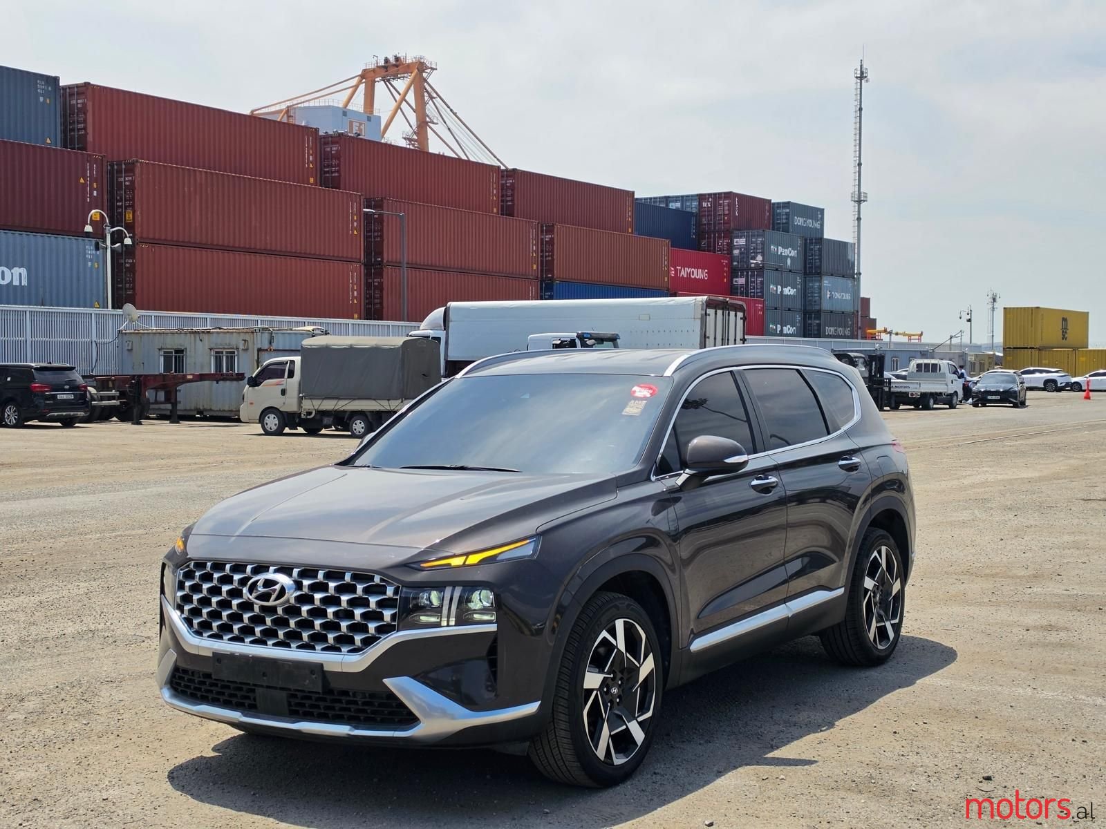 2021' Hyundai Santa Fe photo #4