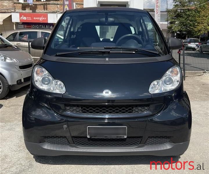 2011' Smart Fortwo photo #2