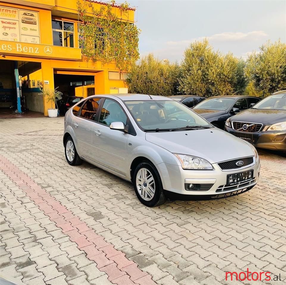 2007' Ford Focus photo #2