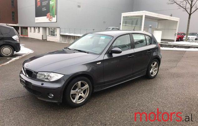 2007' BMW 120 photo #1