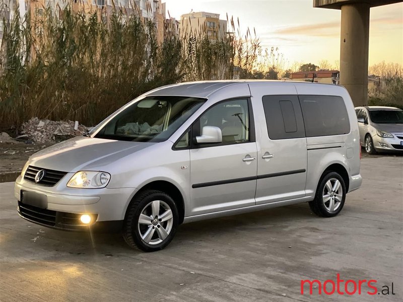 2010' Volkswagen Caddy photo #1