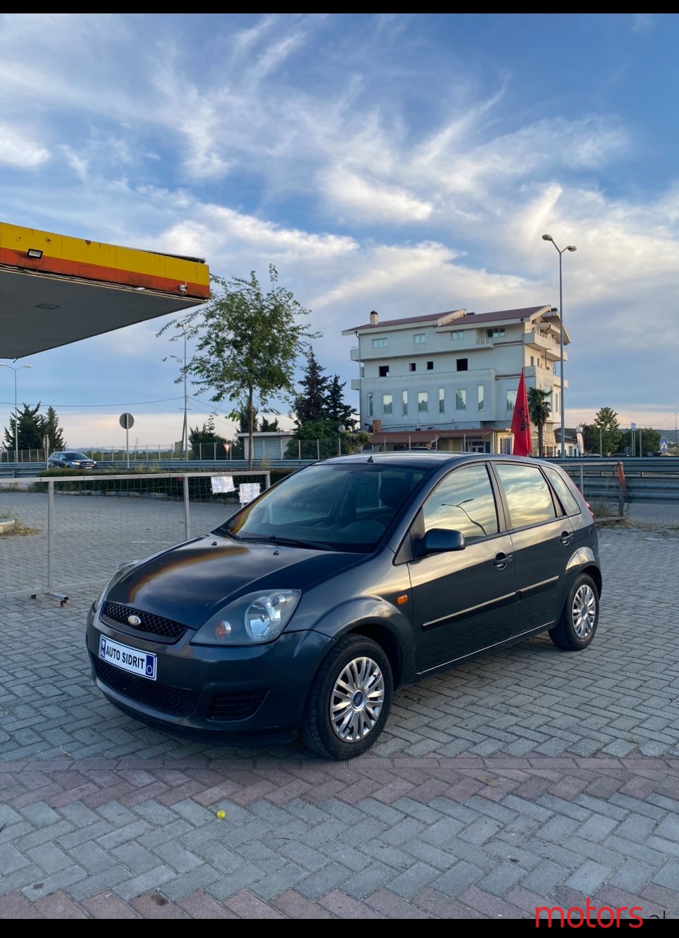 2006' Ford Fiesta photo #1