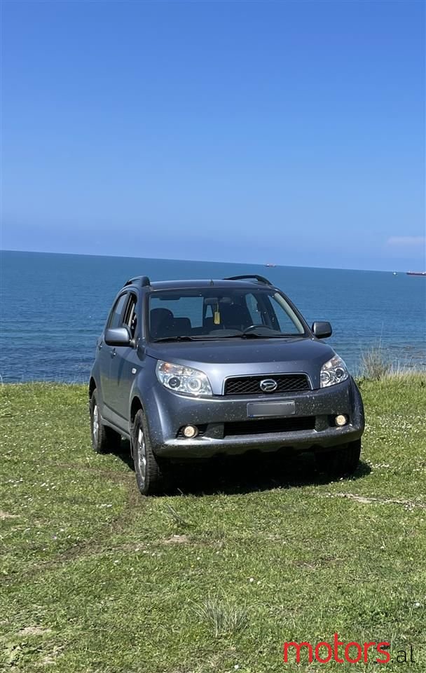 2008' Daihatsu Terios photo #5